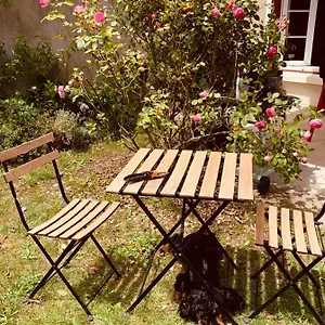 Ibis Rouge Hébergement de vacances